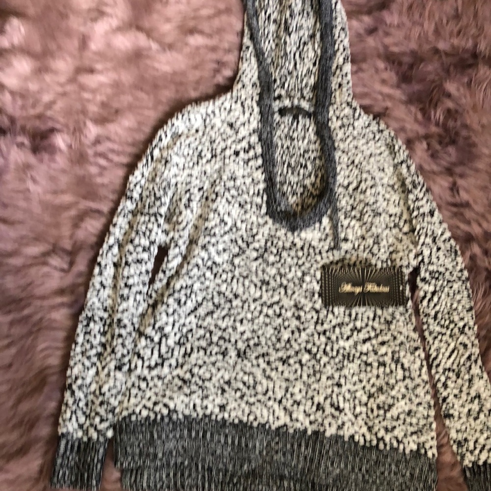 Almost famous sweater hoodie